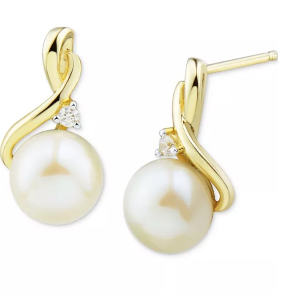 Bridal Earrings by Macy & Co. Fine Jewelry 10k Gold Diamond & Pearl